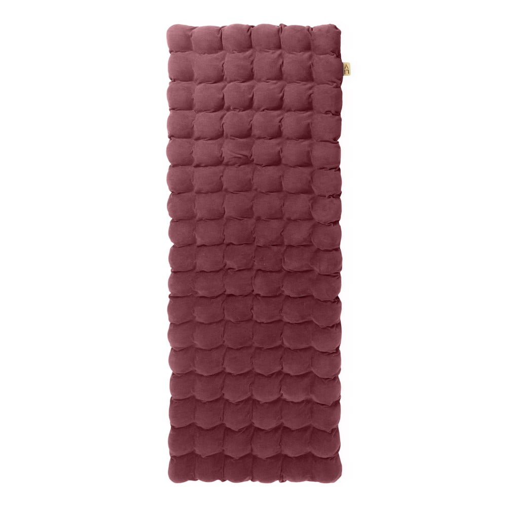 Červeno-fialový relaxačný masážny matrac Linda Vrňáková Bubbles 65 × 200 cm