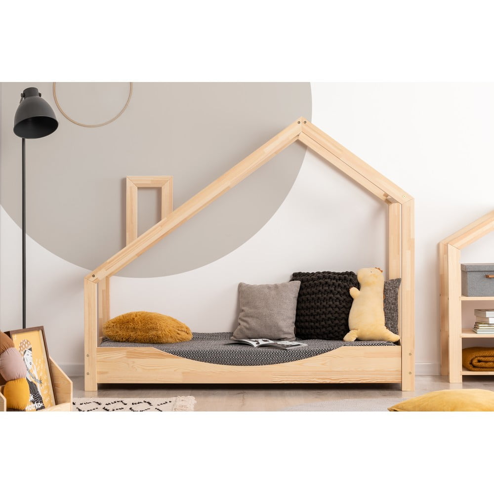 Domčeková posteľ z borovicového dreva Adeko Luna Elma 90 x 160 cm
