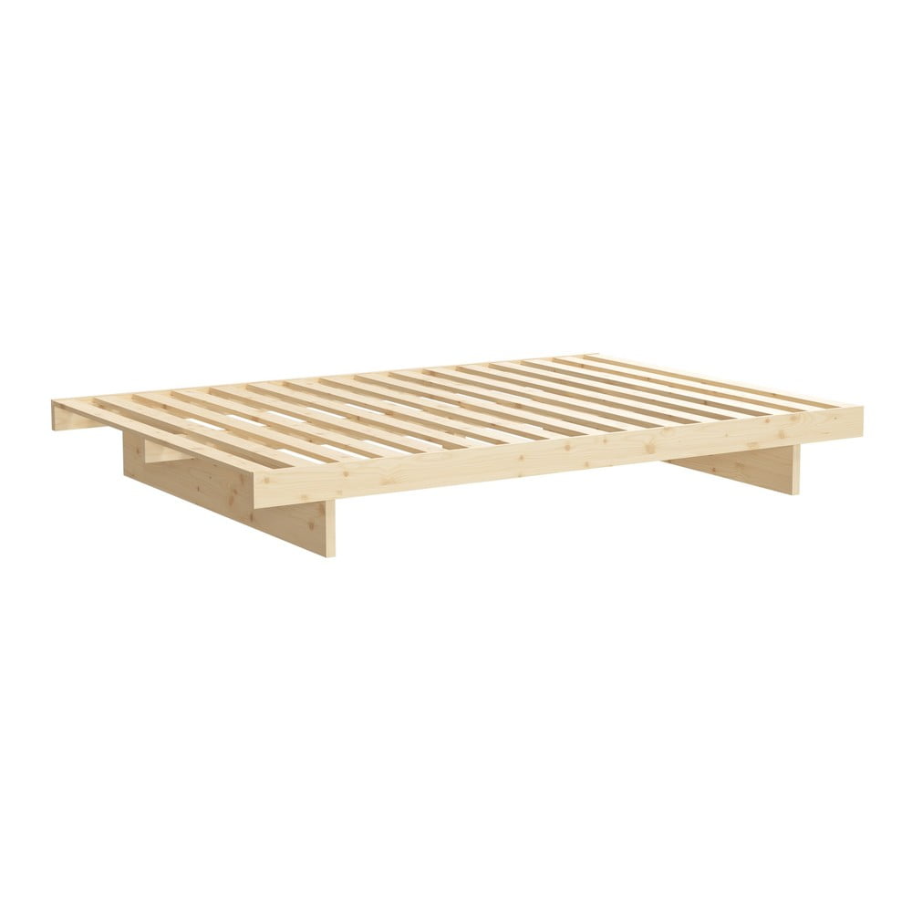 Dvojlôžková posteľ z borovicového dreva Karup Design Kanso 180 x 200 cm