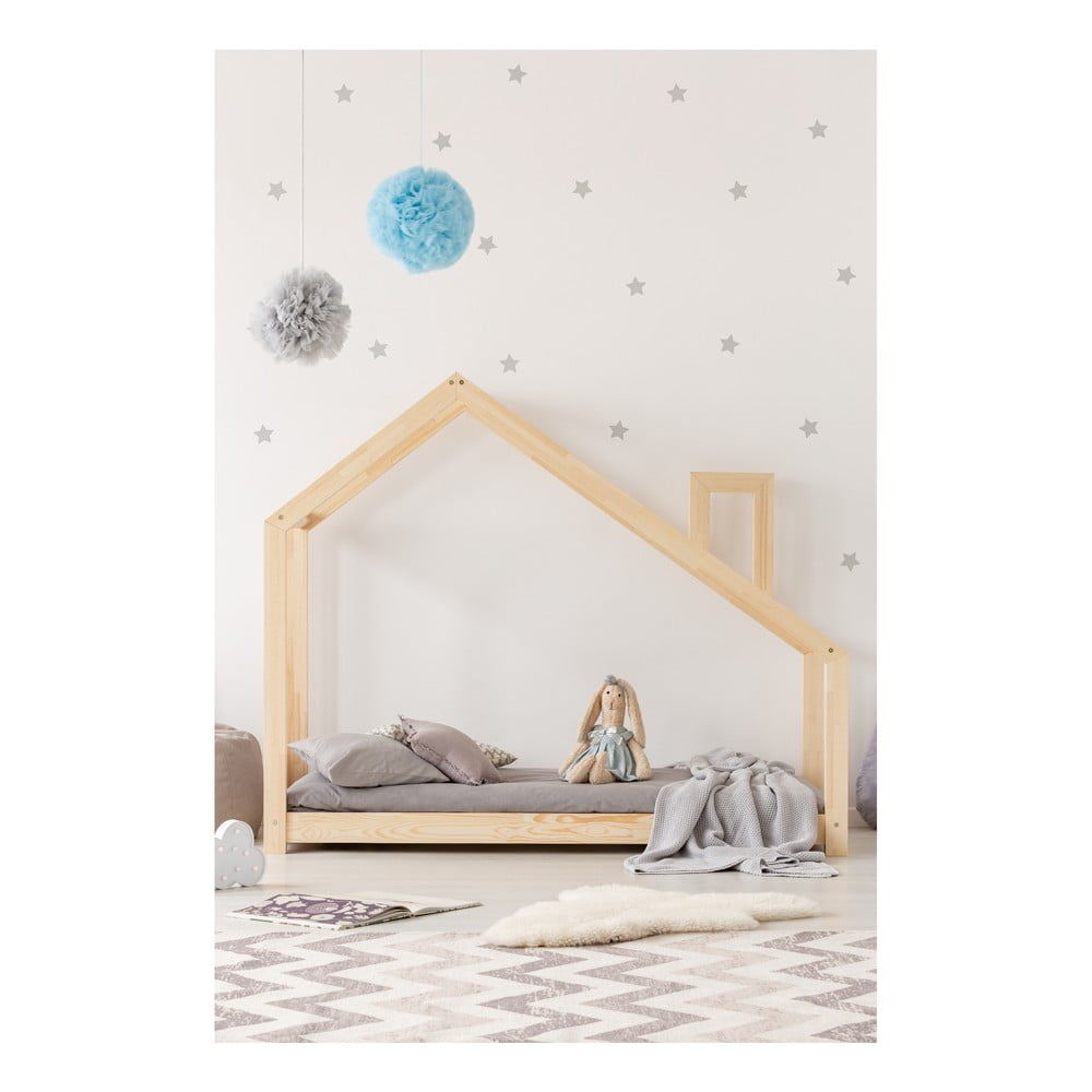 Domčeková posteľ z borovicového dreva Adeko Mila DMS 120 × 200 cm