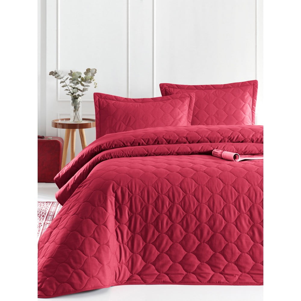 Tmavočervená prikrývka cez posteľ s 2 obliečkami na vankúš z ranforce bavlny EnLora Home Fresh 225 x 240 cm