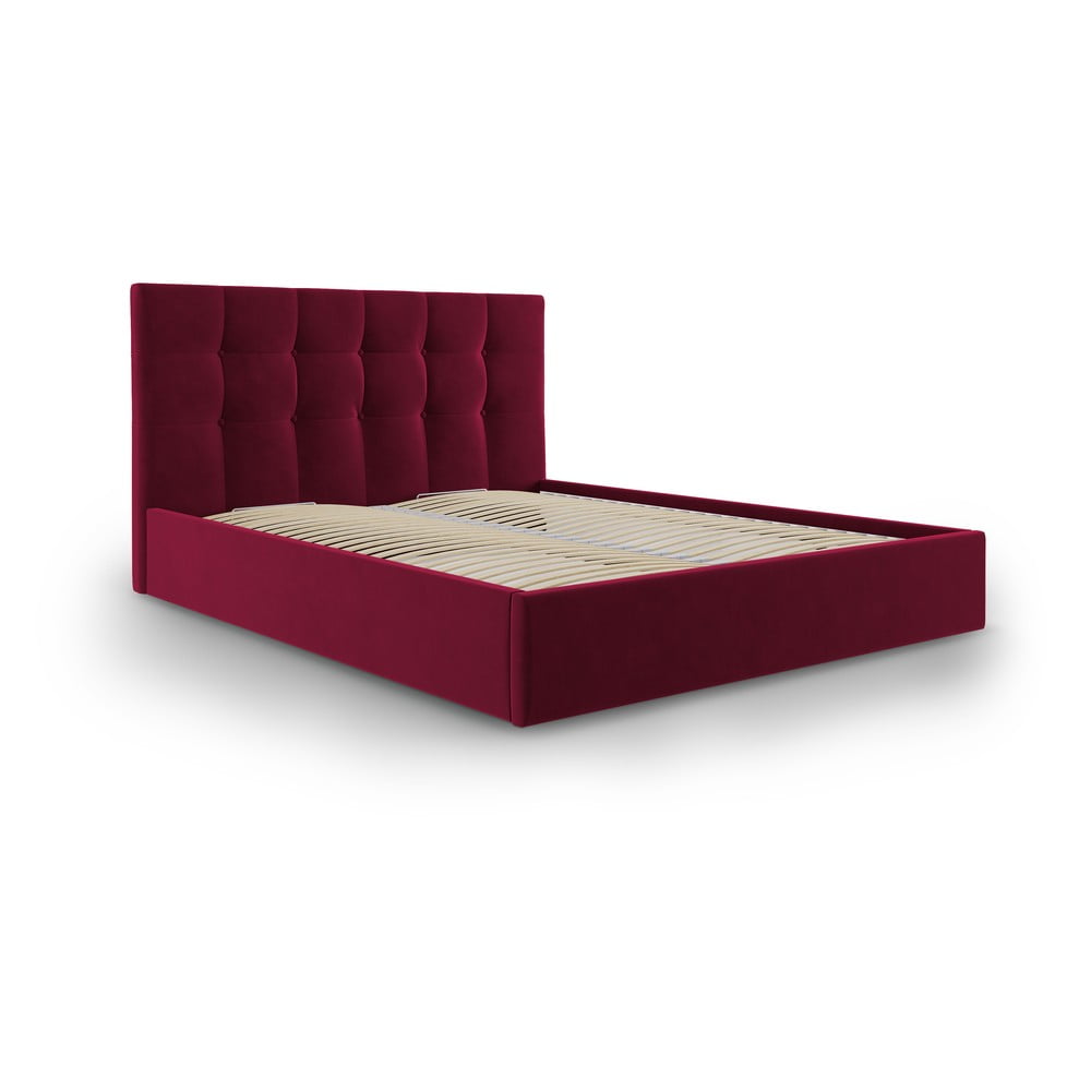 Vínovočervená zamatová dvojlôžková posteľ Mazzini Beds Nerin 180 x 200 cm